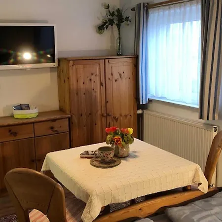 Casparhus Homestay *